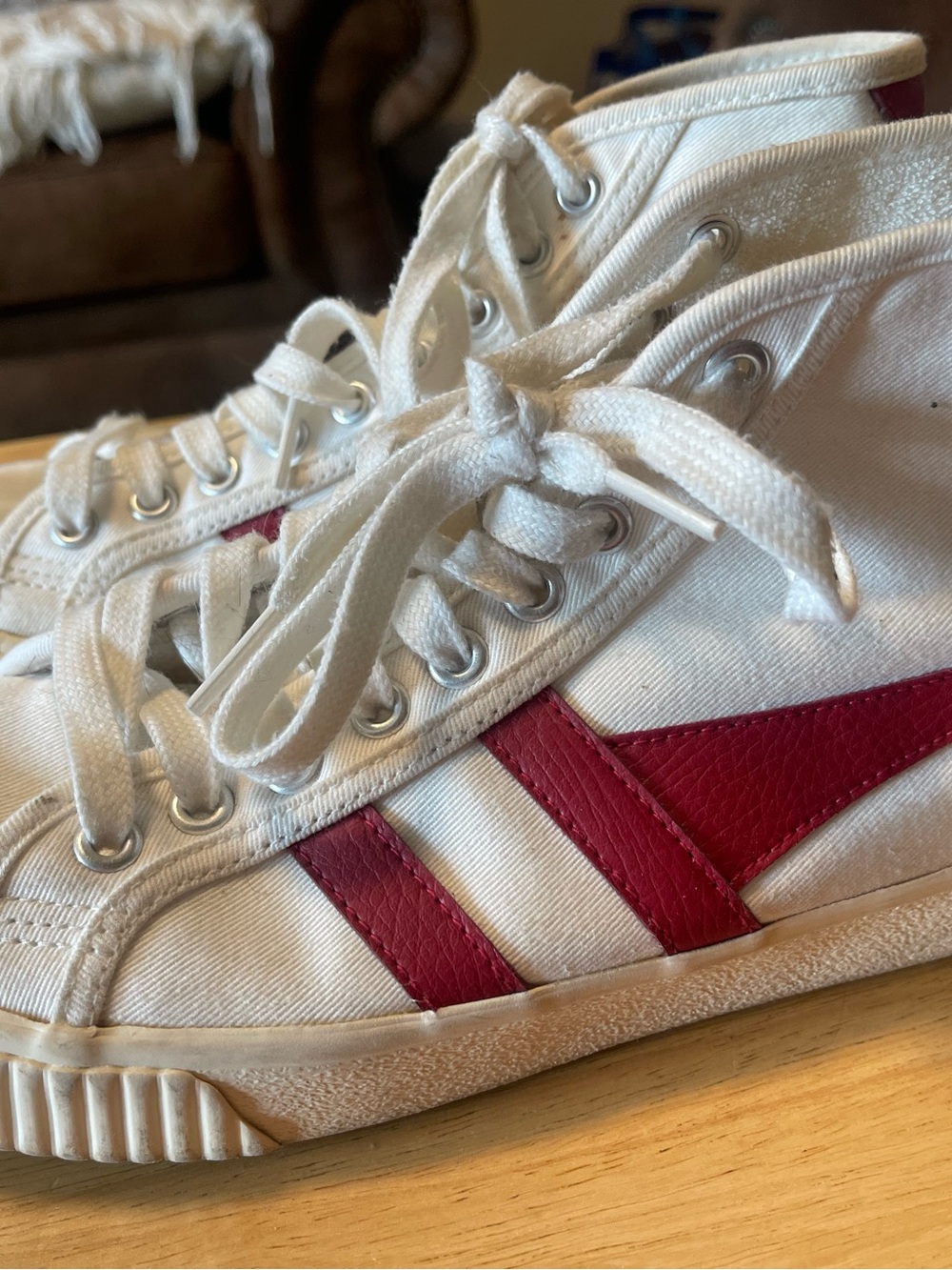 Gola Us Womens Size 7 Eur Size 38 Off White/Deep Red Tennis Mark Cox High